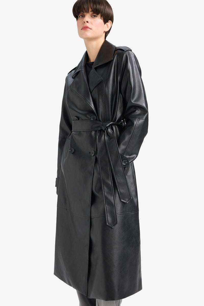 DeFacto Black Woman Regular Fit Faux Leather Trenchcoat Casual - Image 3
